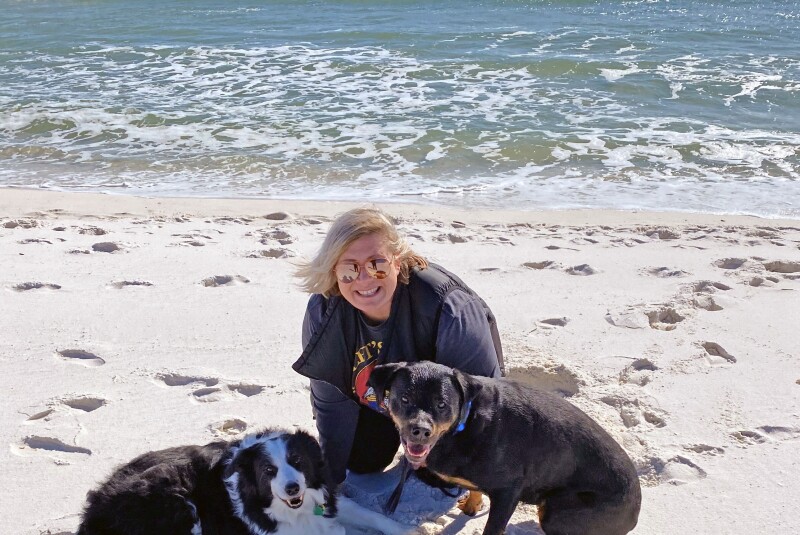 Roseanna dogs beach 2020 Christmas.jpg