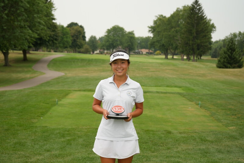 Alyssa Zhang award photo 