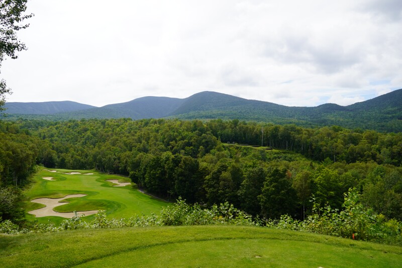 Hole 10 wide shot - 2023 - Coca-Cola Junior Championship at Sugarloaf