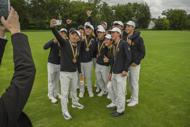 International Team Selfie - 2026 - Junior Presidents Cup