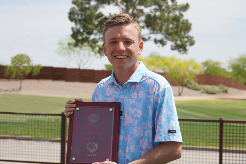 Zach from Papago Golf Club accepting award-2022-AJGA Thunderbird Junior All-Star.png