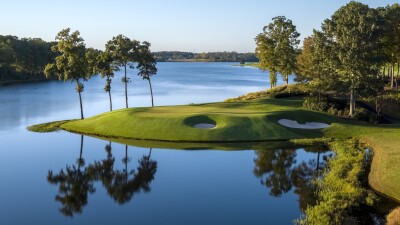 Robert Trent Jones Golf Club Signature Hole Course Photo.jpg